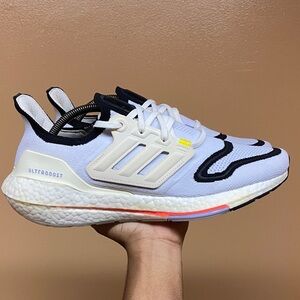 Adidas UltraBoost 22 “White Black Solar Red” Running Sneakers 11.5 Women 10 Men